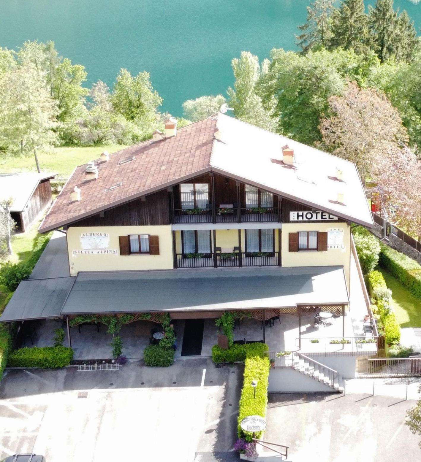 Albergo Stella Alpina Tenno Luaran gambar