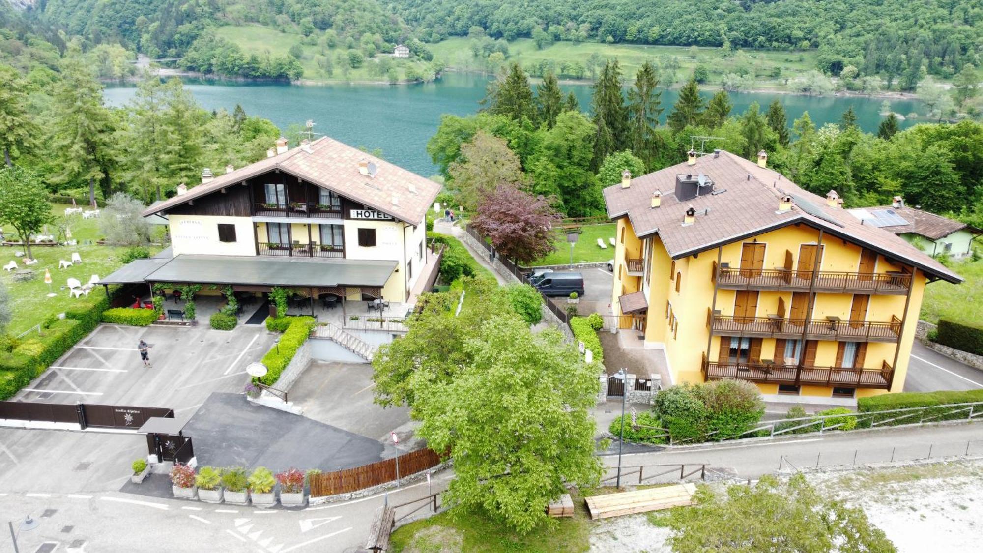 Albergo Stella Alpina Tenno Luaran gambar