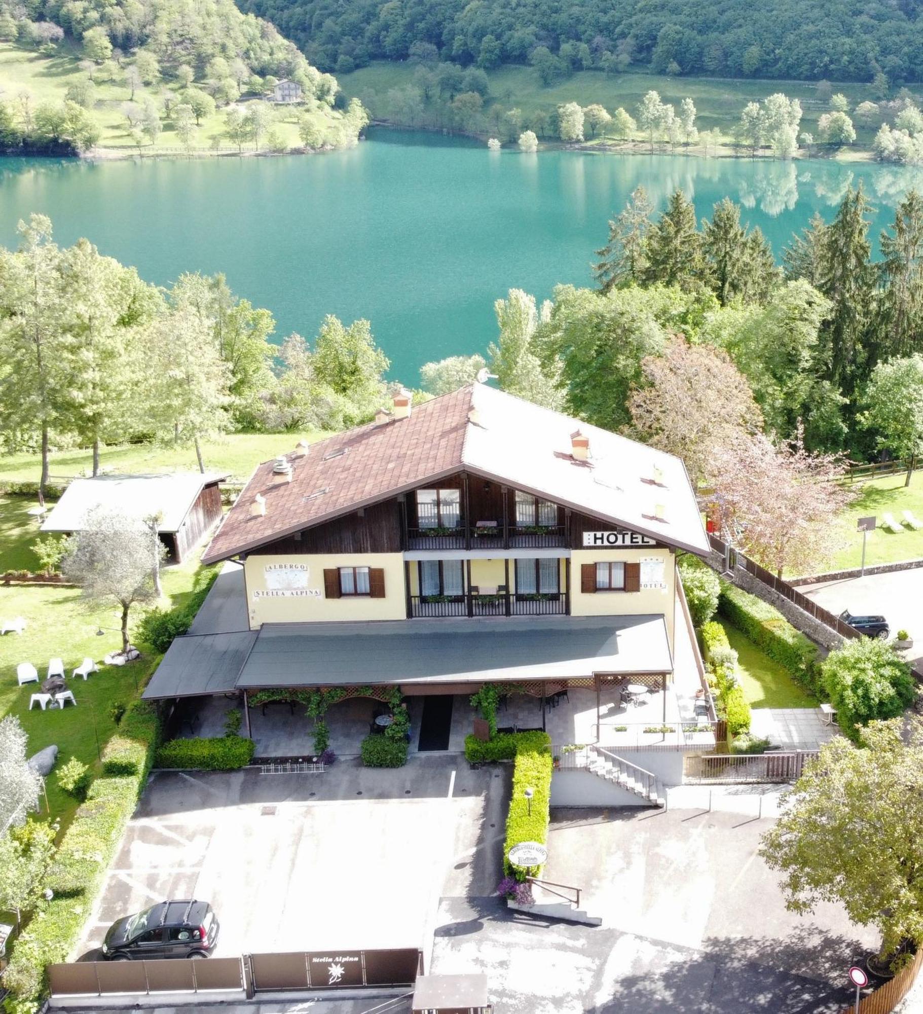 Albergo Stella Alpina Tenno Luaran gambar