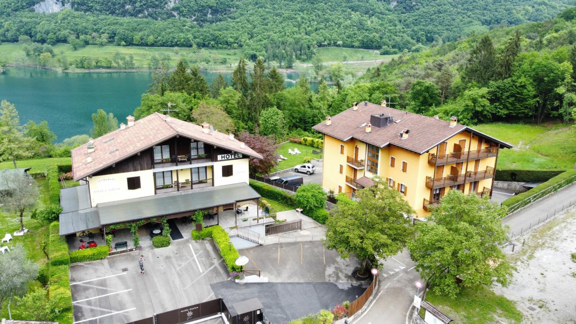Albergo Stella Alpina Tenno Luaran gambar