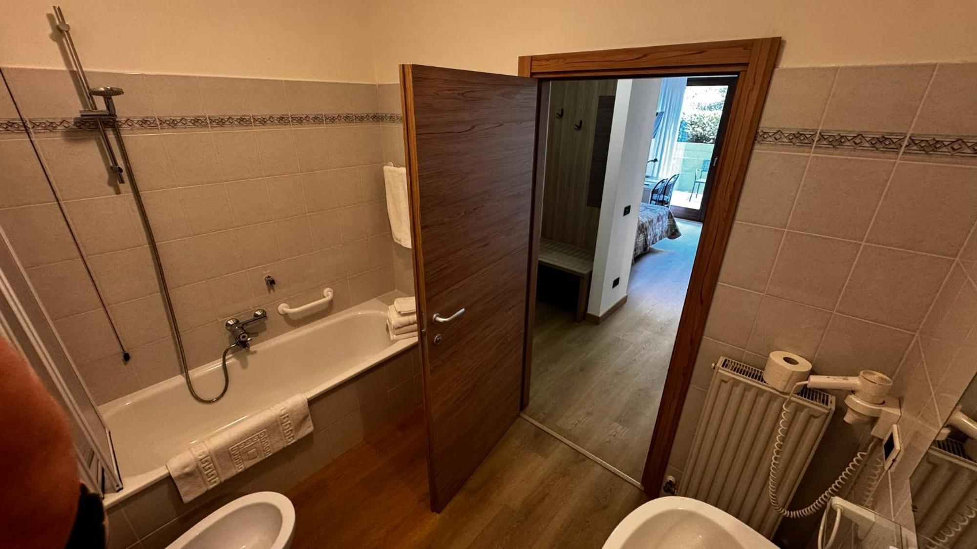 Albergo Stella Alpina Tenno Luaran gambar