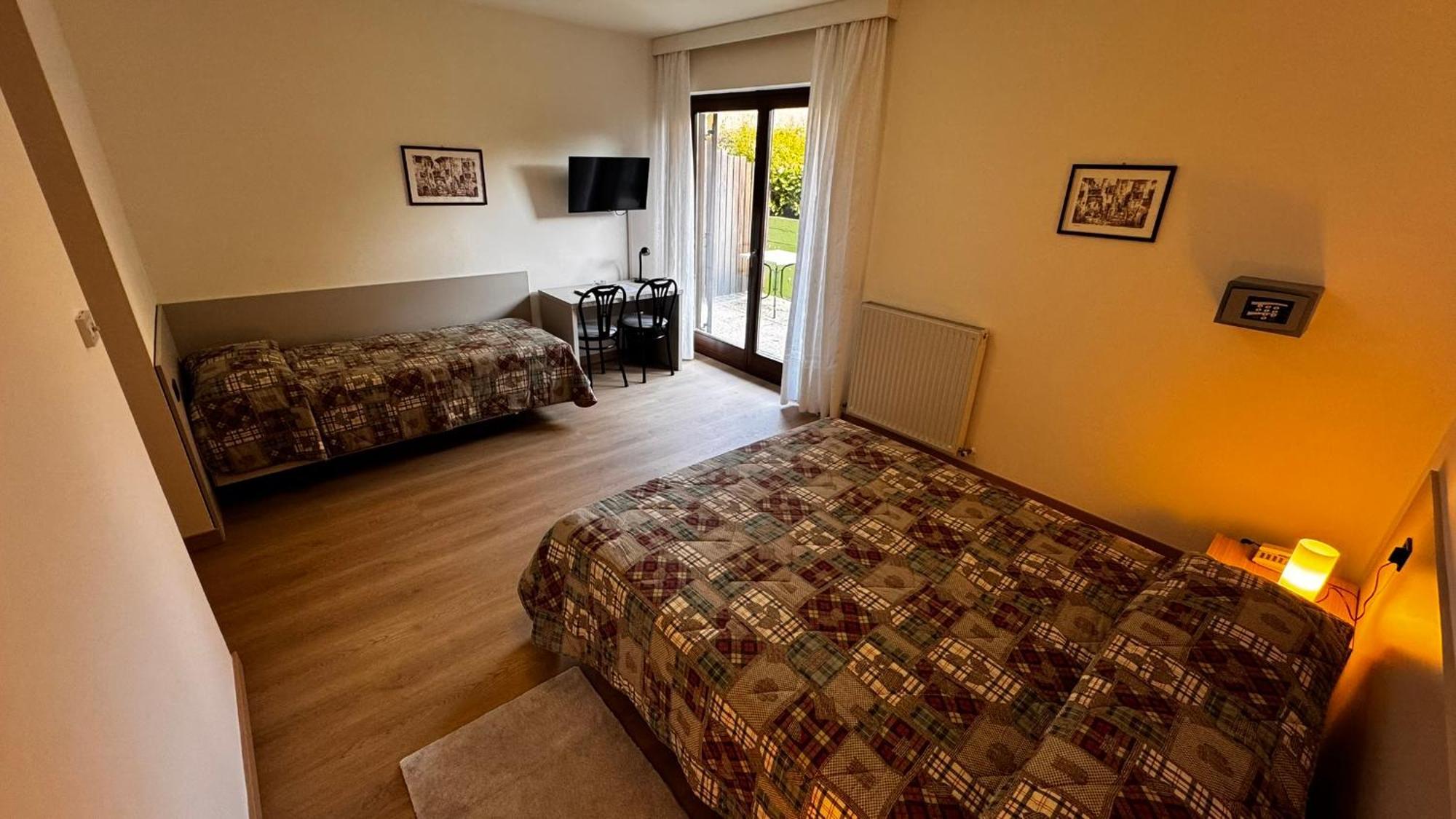 Albergo Stella Alpina Tenno Bilik gambar